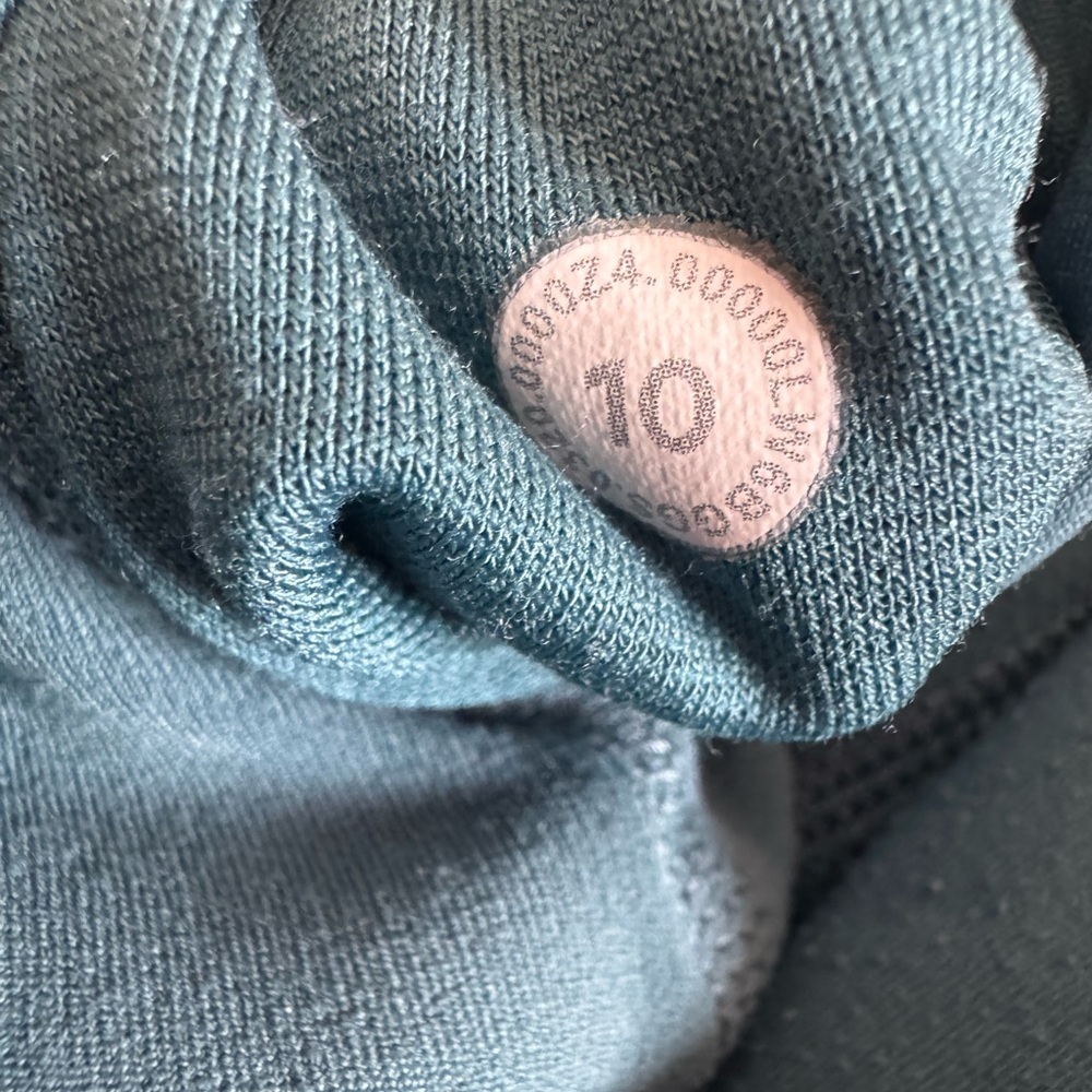 Lululemon Align Blue Green Leggings 10 22” - Picture 4 of 4